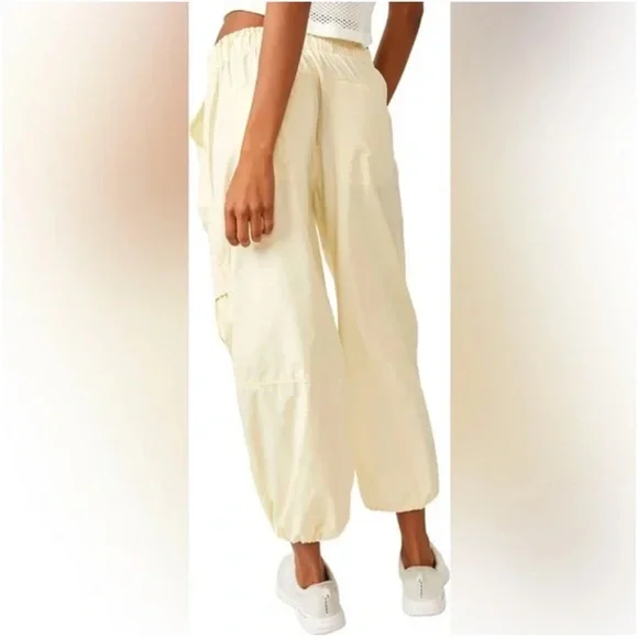 Free People down to earth CARGO style Joggers - Picture 2 of 13